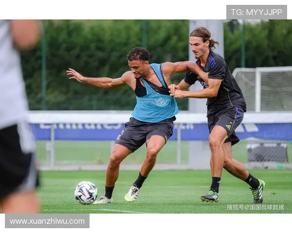 兰斯与里昂比赛结果揭晓比分是多少让我们一同回顾精彩瞬间与赛况分析