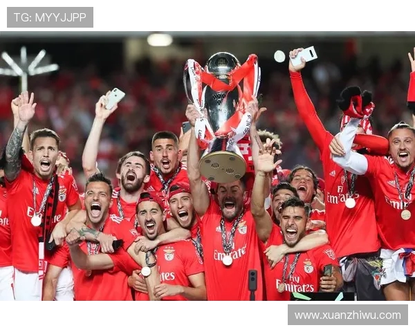 葡萄牙国队与本菲卡的精彩对决揭示足球魅力与团队精神的完美结合