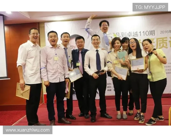 钟诚的奋斗历程与人生哲学:从平凡到卓越的成长之路 钟诚的奋斗历程与人生哲学:从平凡到卓越的成长之路