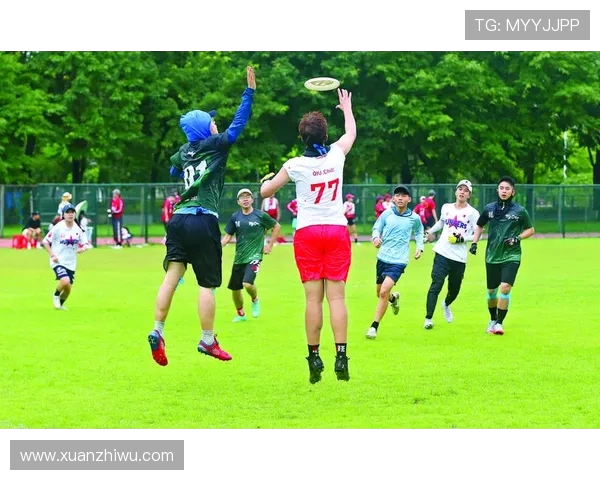 成都飞盘队与武汉飞盘队赛后复盘分析力量对比与战术探讨