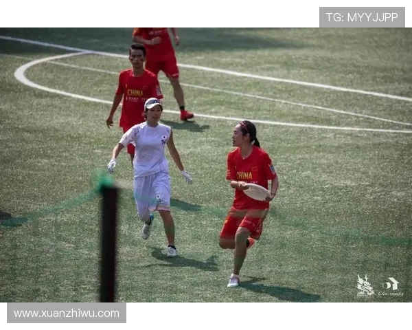 杭州飞盘队在全国飞盘配合排行榜中荣获第六名展现出强劲实力与团队合作精神 杭州飞盘队在全国飞盘配合排行榜中荣获第六名展现出强劲实力与团队合作精神